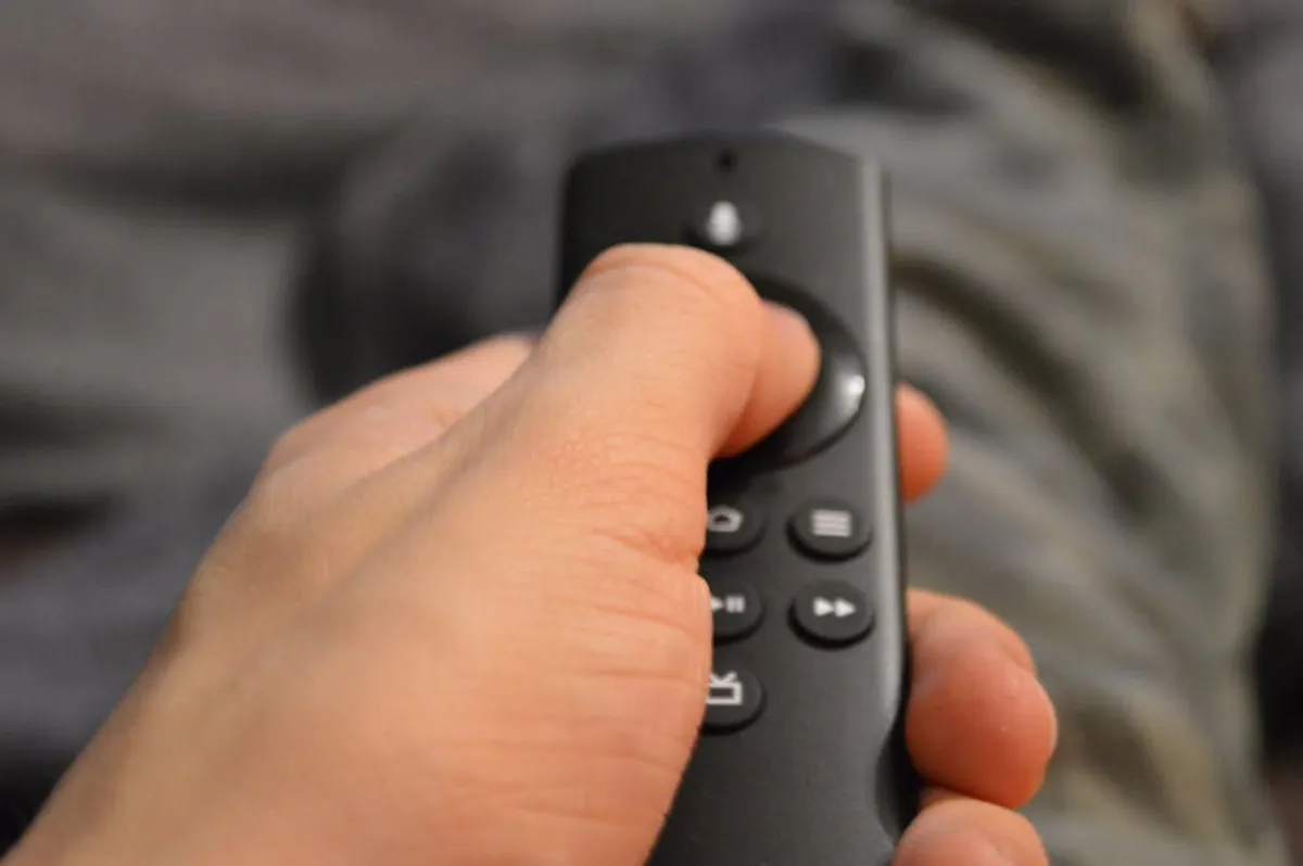 Crackle Review: What It Is, Features, Safety, and Alternatives