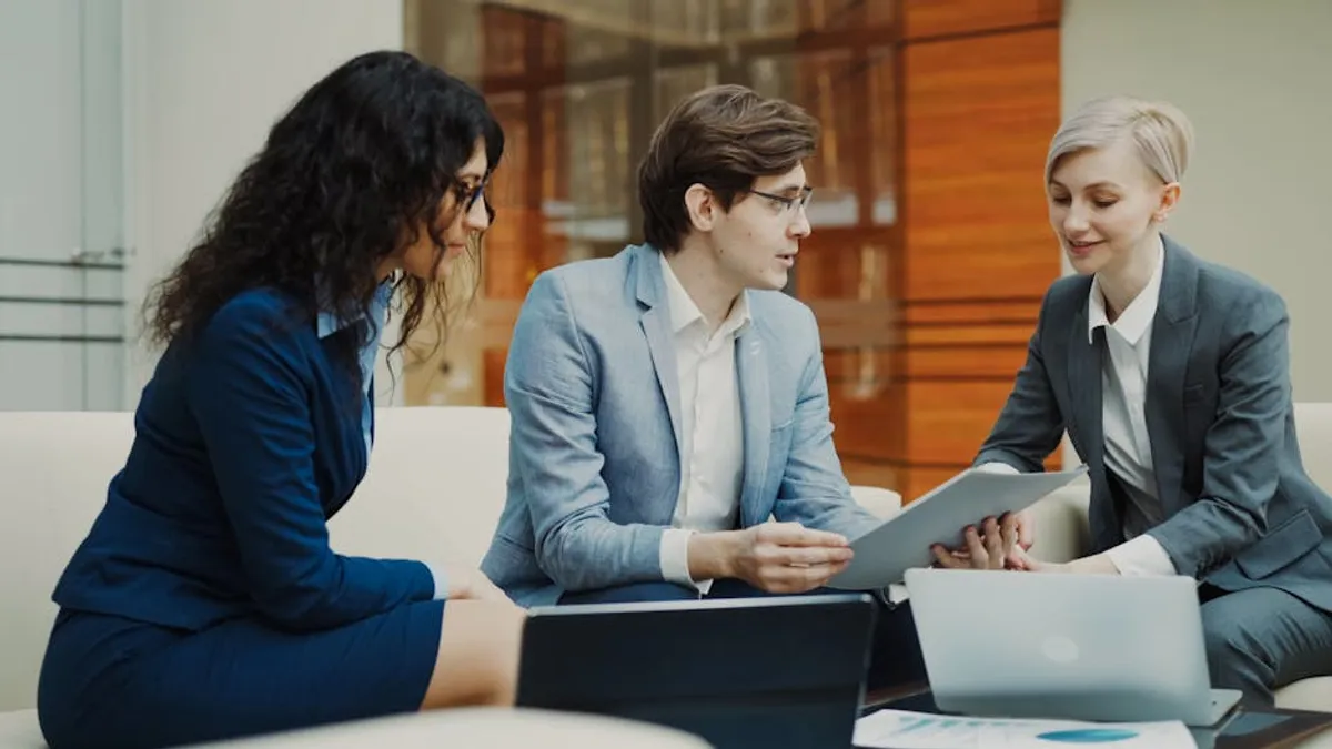 Mindmybusinessnyc Review: What It Is, Features, Risks, and Alternatives